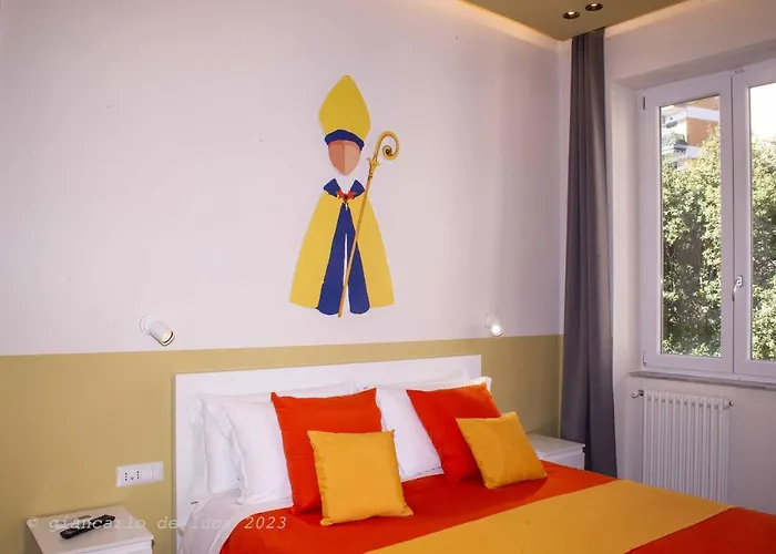Sirena Partenope E San Gennaro HOME Sanità - Centro Storico